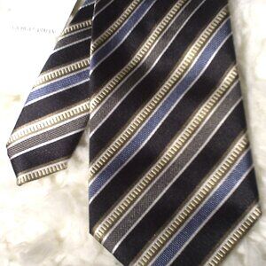 Giorgio Armani Silk Pin Striped Tie made in Italy NWT